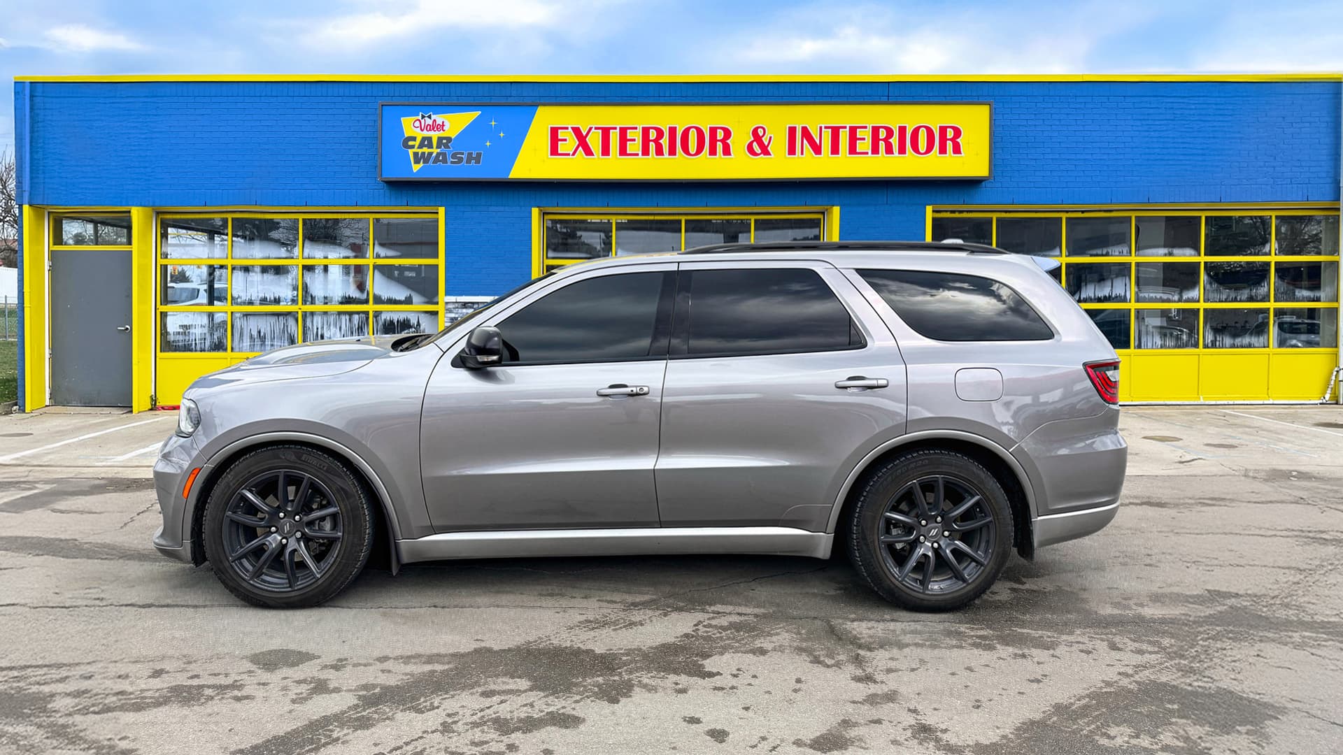 Exterior tunnel wash after